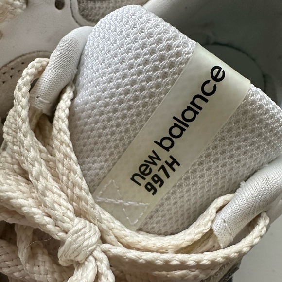 New Balance Women’s Shoes - Picture 8 of 10